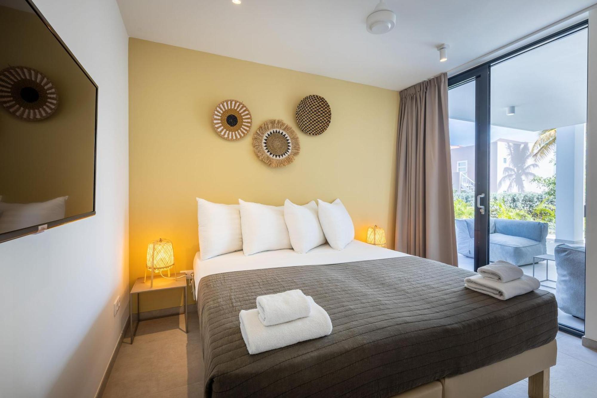 Coral Estate Luxury Resort Willibrordus Ngoại thất bức ảnh