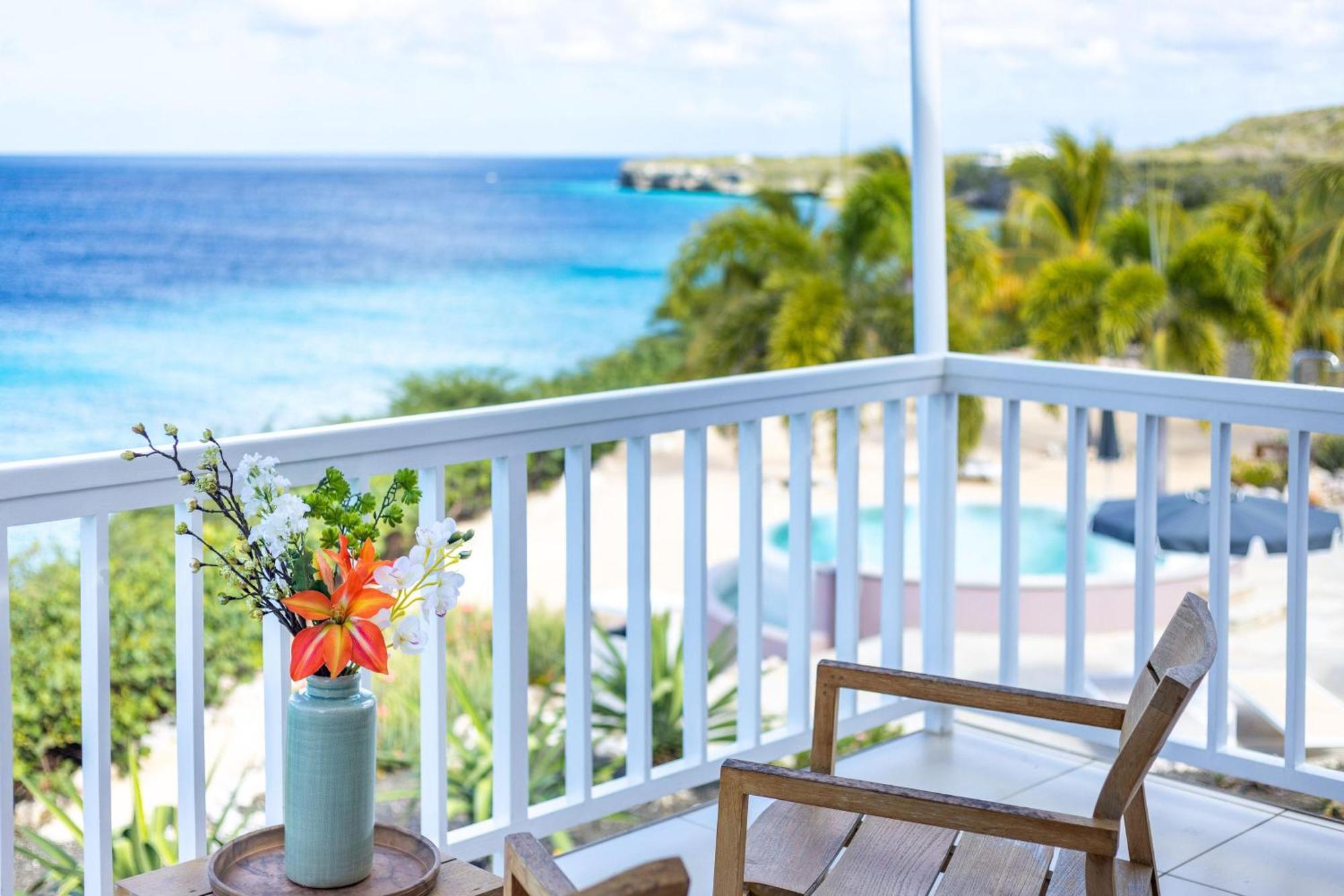 Coral Estate Luxury Resort Willibrordus Ngoại thất bức ảnh